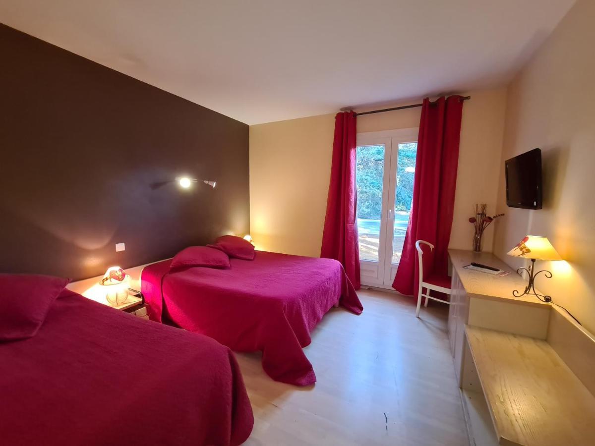 Hotel Restaurant Le Mas De L'Olivier 퐁생테스프릿 외부 사진
