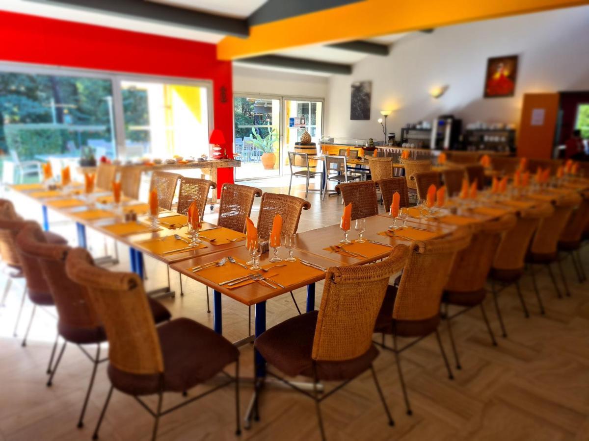 Hotel Restaurant Le Mas De L'Olivier 퐁생테스프릿 외부 사진