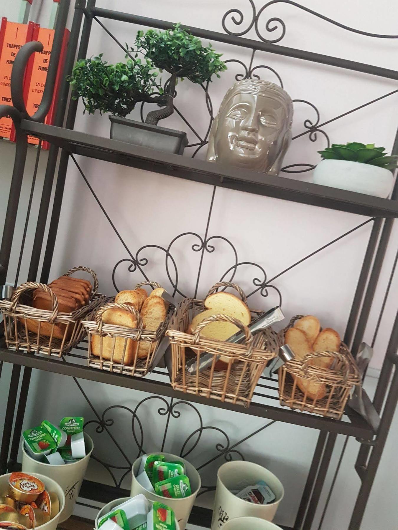 Hotel Restaurant Le Mas De L'Olivier 퐁생테스프릿 외부 사진